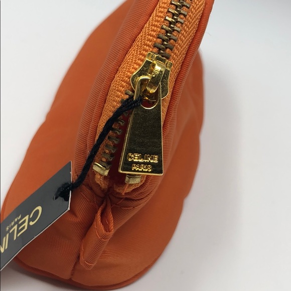 ✨SALE 2️⃣0️⃣0️⃣ NWT Celine Cosmetic Bag✨ - Picture 5 of 8